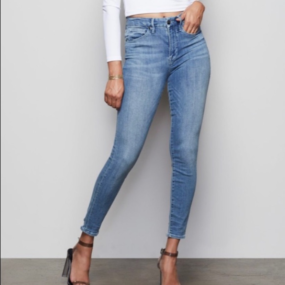 Good American good waist Jeans size 28